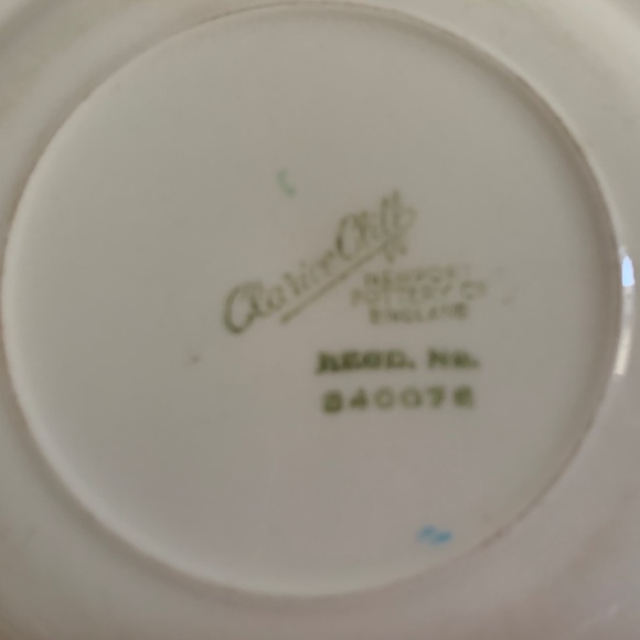 Clarice Cliff Queen Elizabeth Coronation Plate - Picture 3 of 3